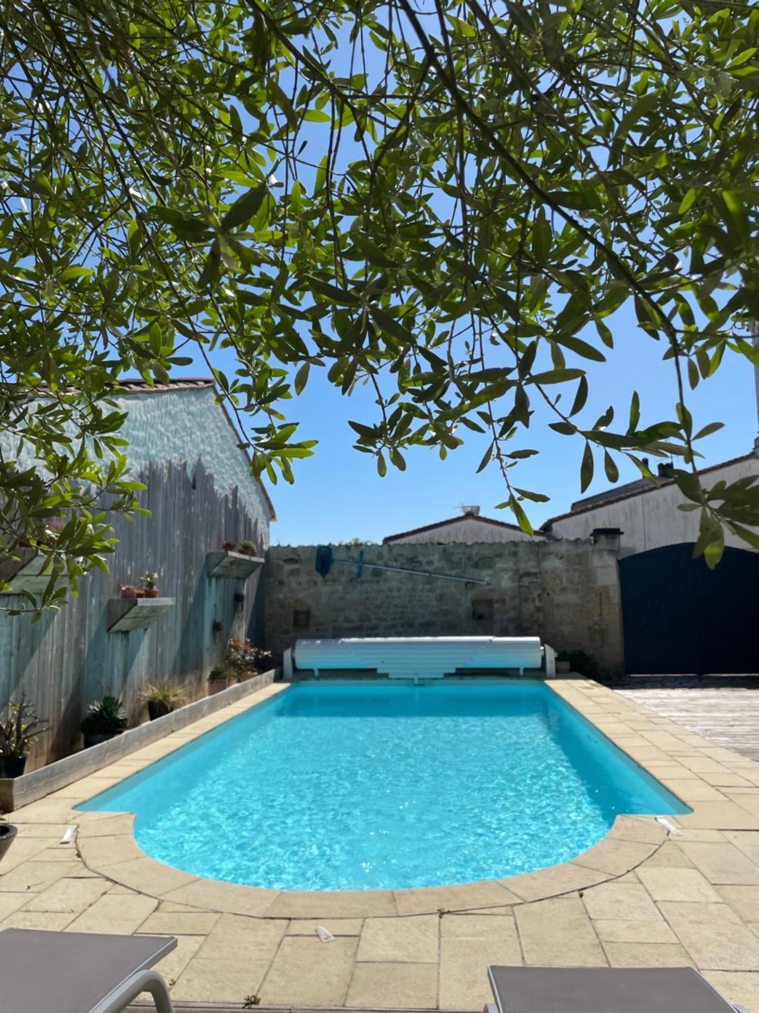 Aux Portes Des Iles Saint-Just-Luzac Εξωτερικό φωτογραφία